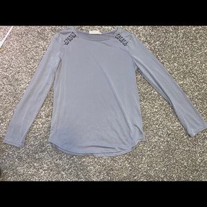 Gray long sleeve top